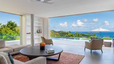 Luxury Villa Photo #17