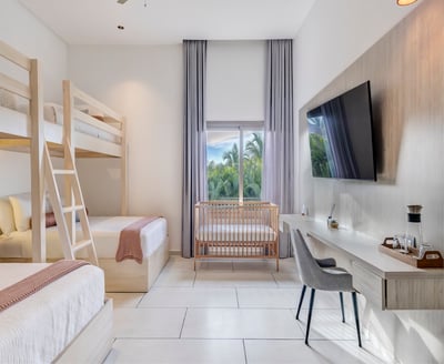 Luxury Villa Photo #44
