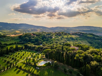 Luxury Villa Photo #2