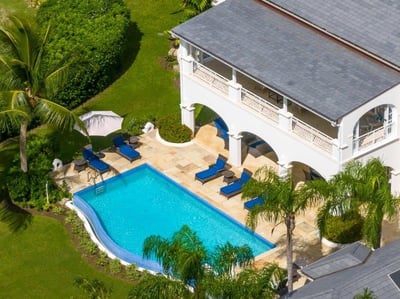 Luxury Villa Photo #6