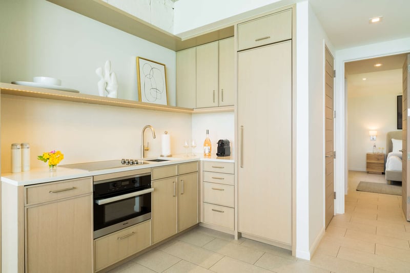 Oceanfront 2 BDM Suite