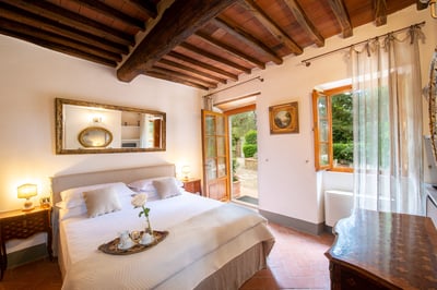 Luxury Villa Photo #19