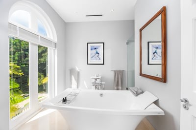 Luxury Villa Photo #20