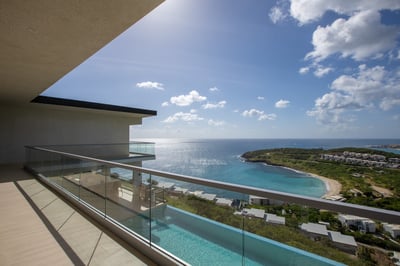 Luxury Villa Photo #5