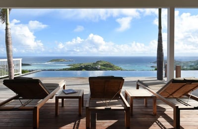 Luxury Villa Photo #3