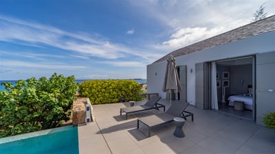 Pool & Terrace