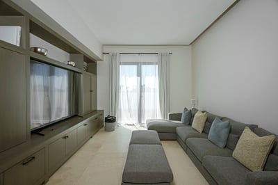 Luxury Villa Photo #28