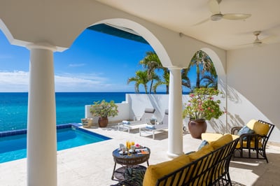 Luxury Villa Photo #3