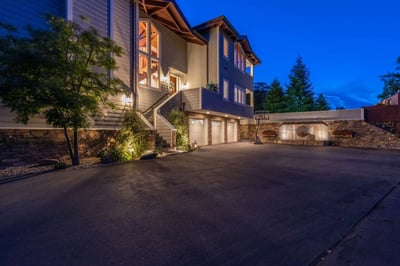 Luxury Villa Photo #18