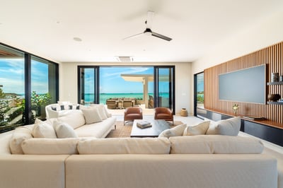 Luxury Villa Photo #19