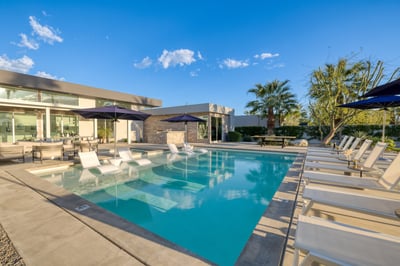 Luxury Villa Photo #4