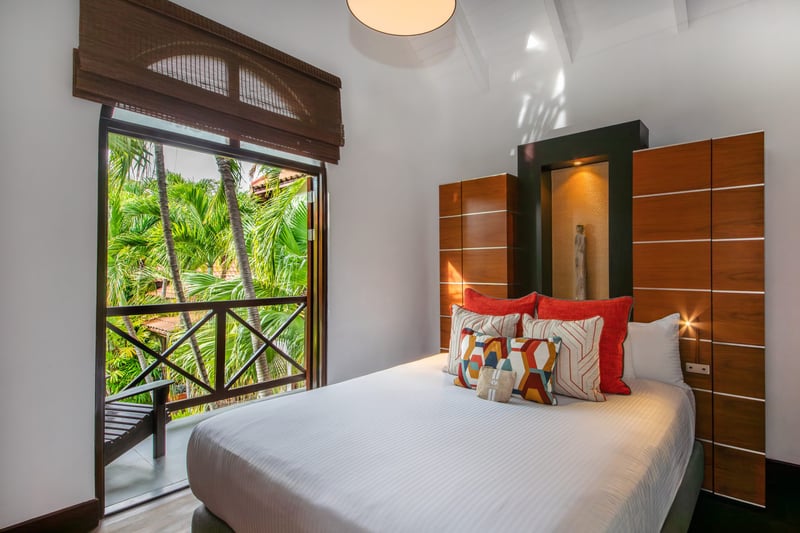 Tropical Pool Villas