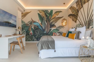Luxury Villa Photo #31