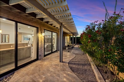 Luxury Villa Photo #19