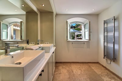Luxury Villa Photo #21