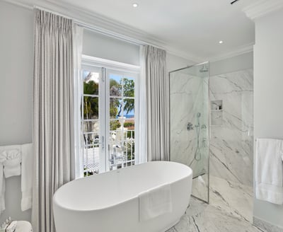 Luxury Villa Photo #25