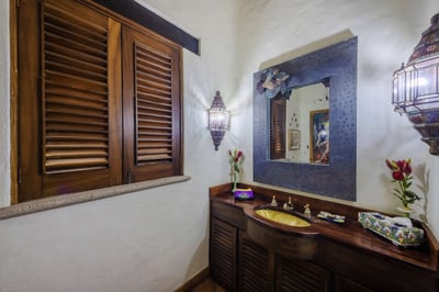 Luxury Villa Photo #41