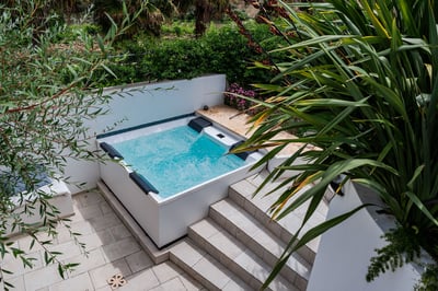 Luxury Villa Photo #11