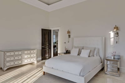 Luxury Villa Photo #41