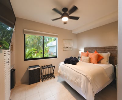 Luxury Villa Photo #34