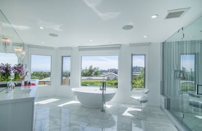 Luxury Villa Photo #17