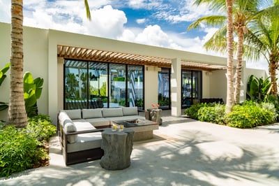 Luxury Villa Photo #11