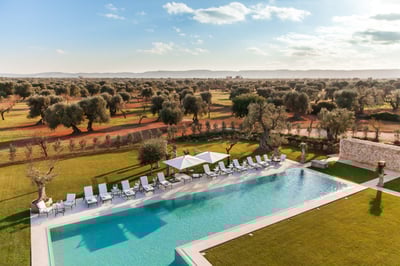 Luxury Villa Photo #4