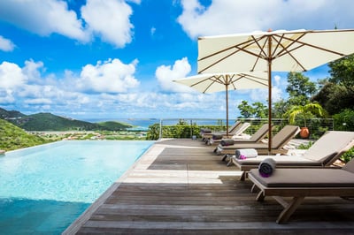 Luxury Villa Photo #3