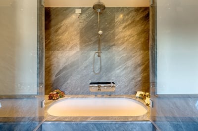 Luxury Villa Photo #18