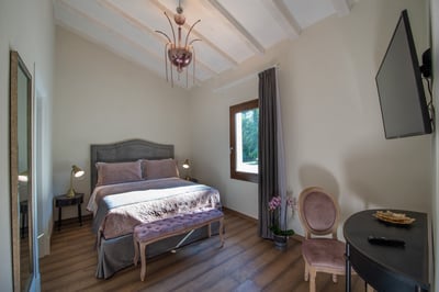 Luxury Villa Photo #24