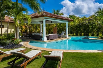Luxury Villa Photo #46