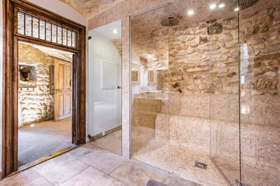 Luxury Villa Photo #43