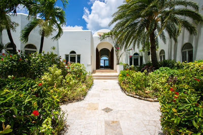 Luxury Villa Photo #53