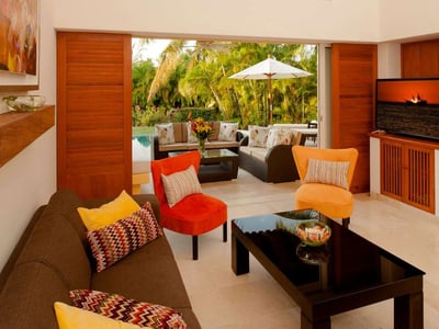 Luxury Villa Photo #11
