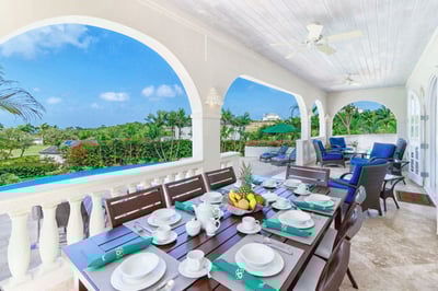 Luxury Villa Photo #6