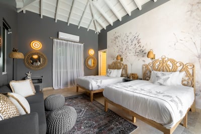 Pearl West Guest House