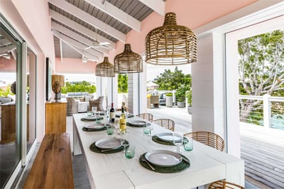 Luxury Villa Photo #7
