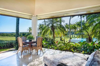 Luxury Villa Photo #8