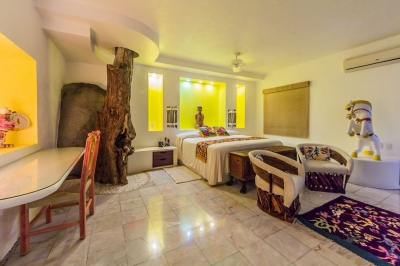 Luxury Villa Photo #26