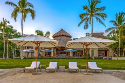 Luxury Villa Photo #24