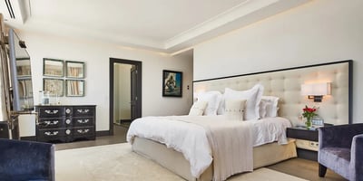 Luxury Villa Photo #40