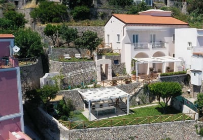 Luxury Villa Photo #35