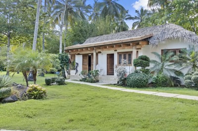 Luxury Villa Photo #5