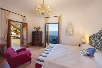 Luxury Villa Photo #26