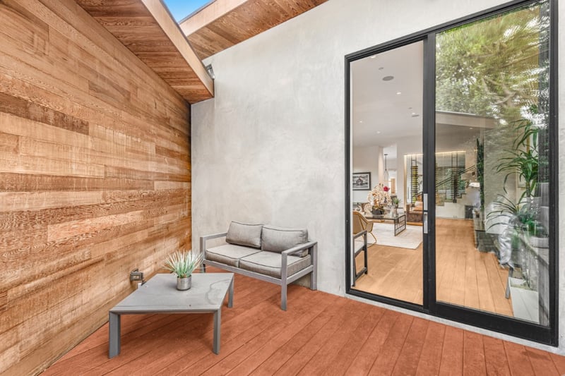 Beverly Glen Hillside Haven