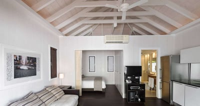 Luxury Villa Photo #26