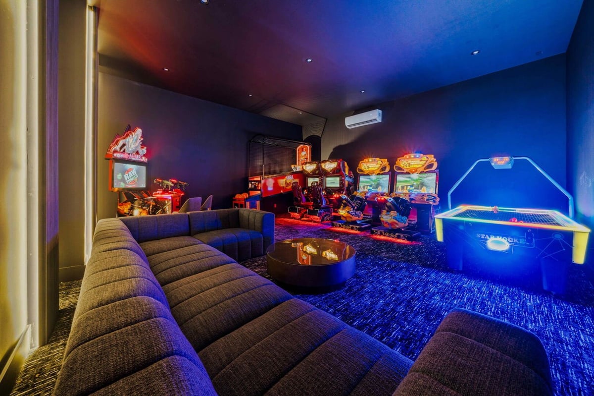 Reunion Royale Retreat