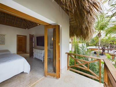 Luxury Villa Photo #62