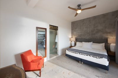 Luxury Villa Photo #42