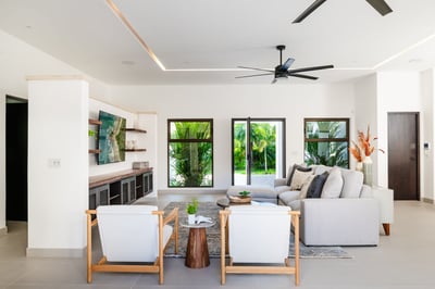 Luxury Villa Photo #7